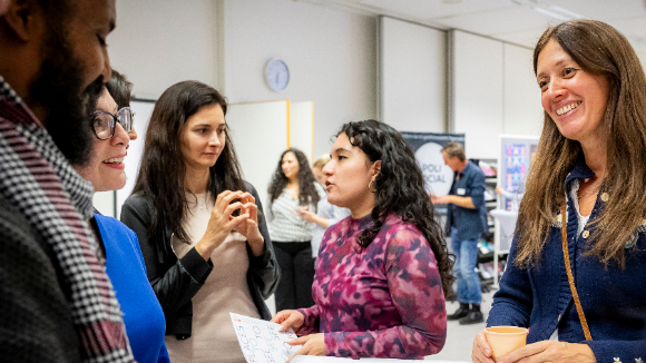 Gäste der IKW 2025 im Gespräch