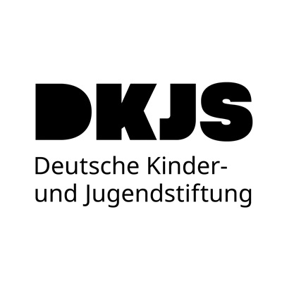 Logo der DKJS (© DKJS)